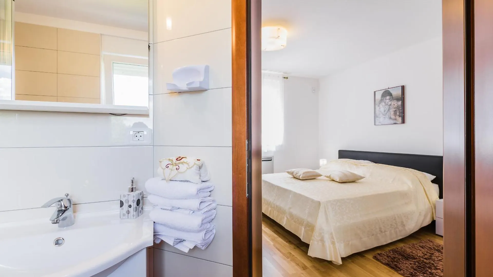 Villa Delle Rondini In Central Istria With Whirlpool And Sauna For 8 Persons Hreljići