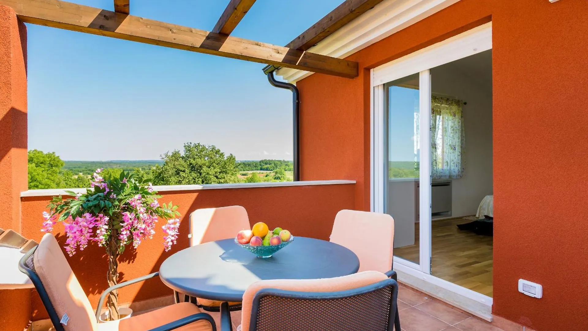 Villa Delle Rondini In Central Istria With Whirlpool And Sauna For 8 Persons Hreljići